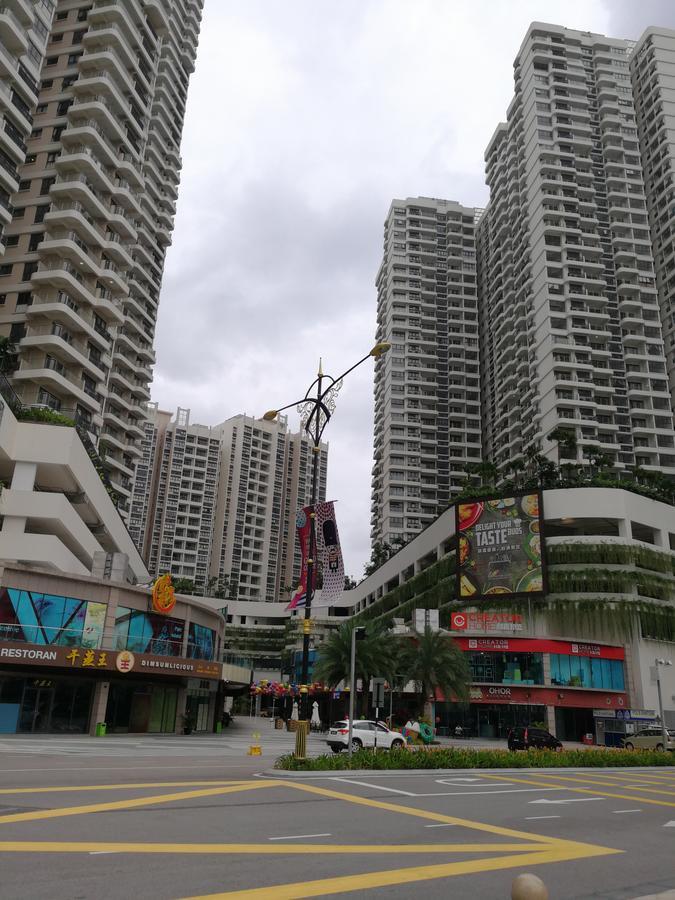 Danga Bay Johor Bahru Hotel Exterior photo